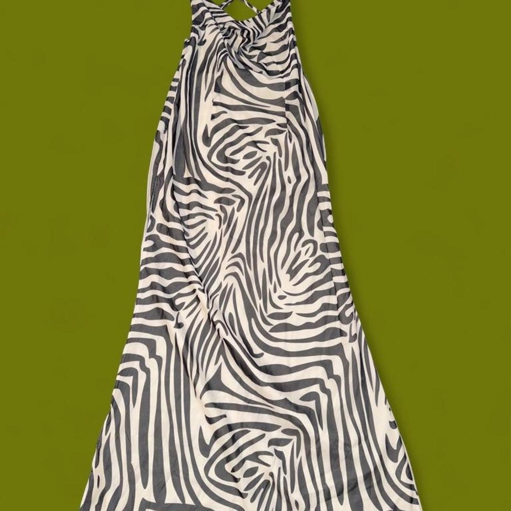 PrettyLittleThing Zebra Print Cowl Neck Split Maxi Dress Women's US 10 NWT